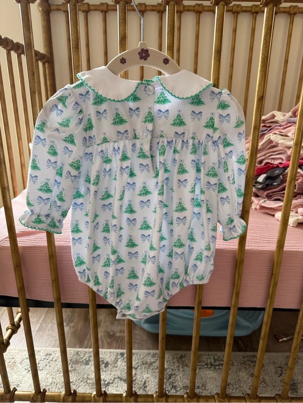 Sage and lilly soft white